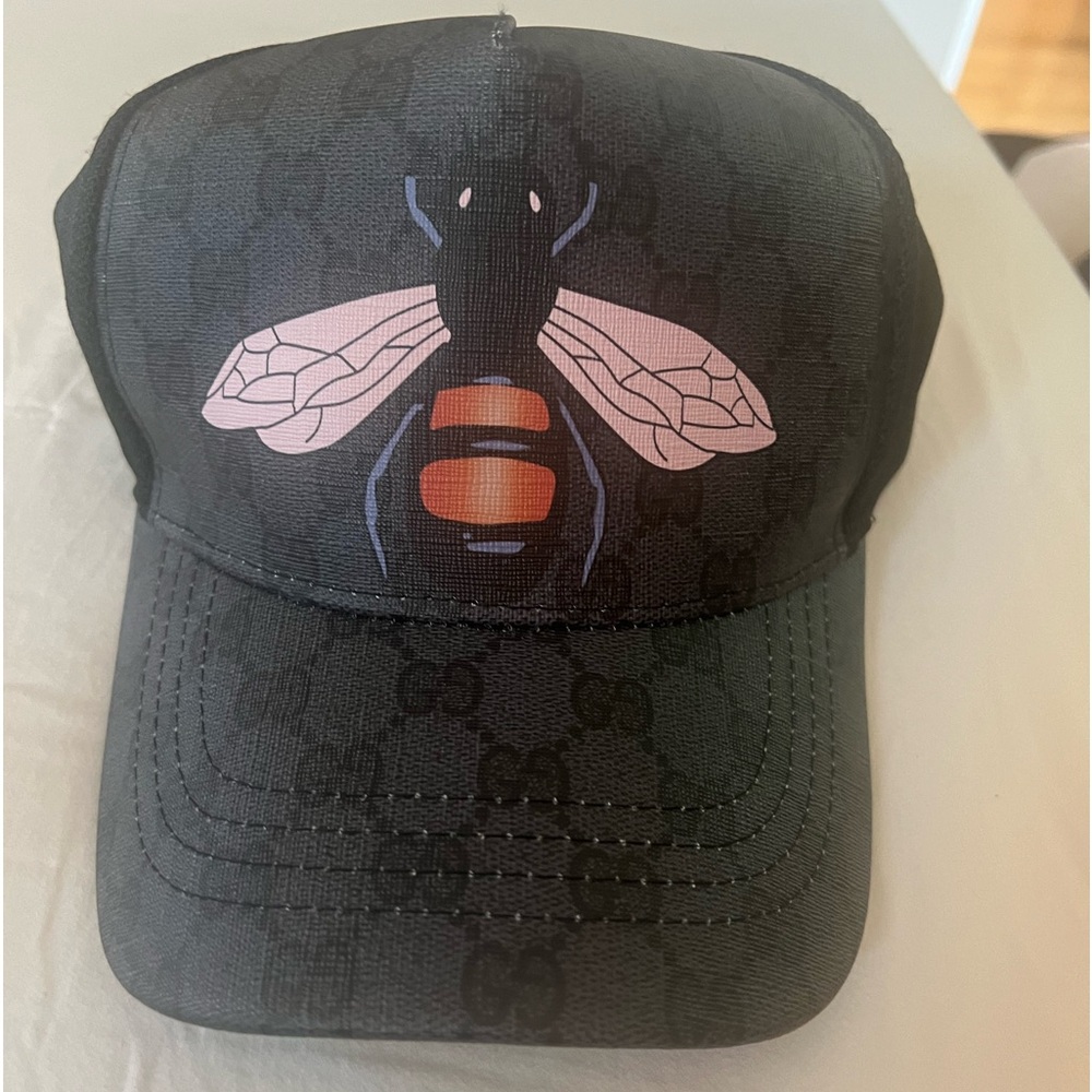 Fashion trucker hat